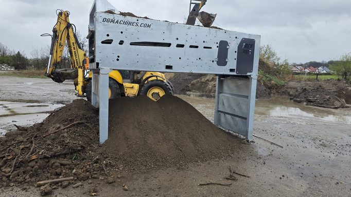 TREX 300S Nowy model przesiewający ziemię